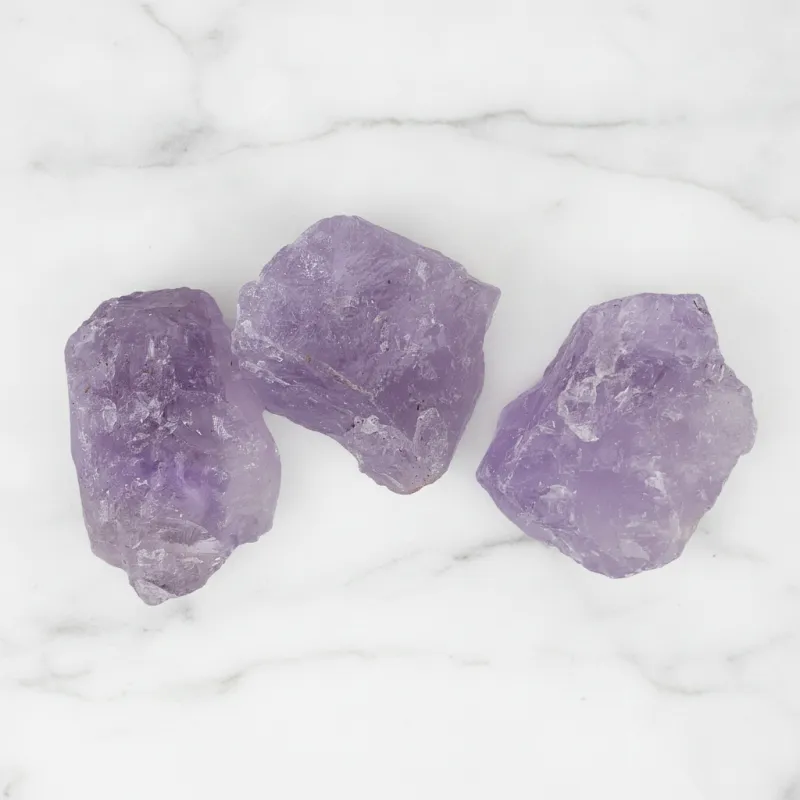 Amethyst-Rohsteine Brasilien, 3 Einzelstücke, ca. 135 g #564