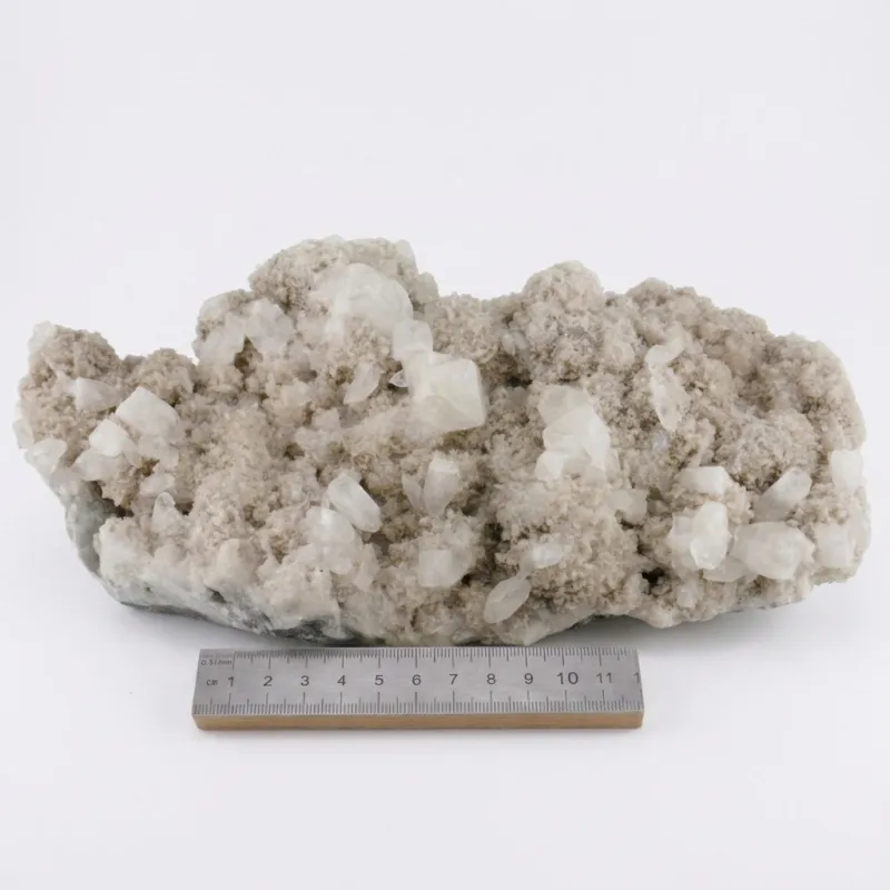 Apophyllit weiß – ca. 255 x 130 mm #552