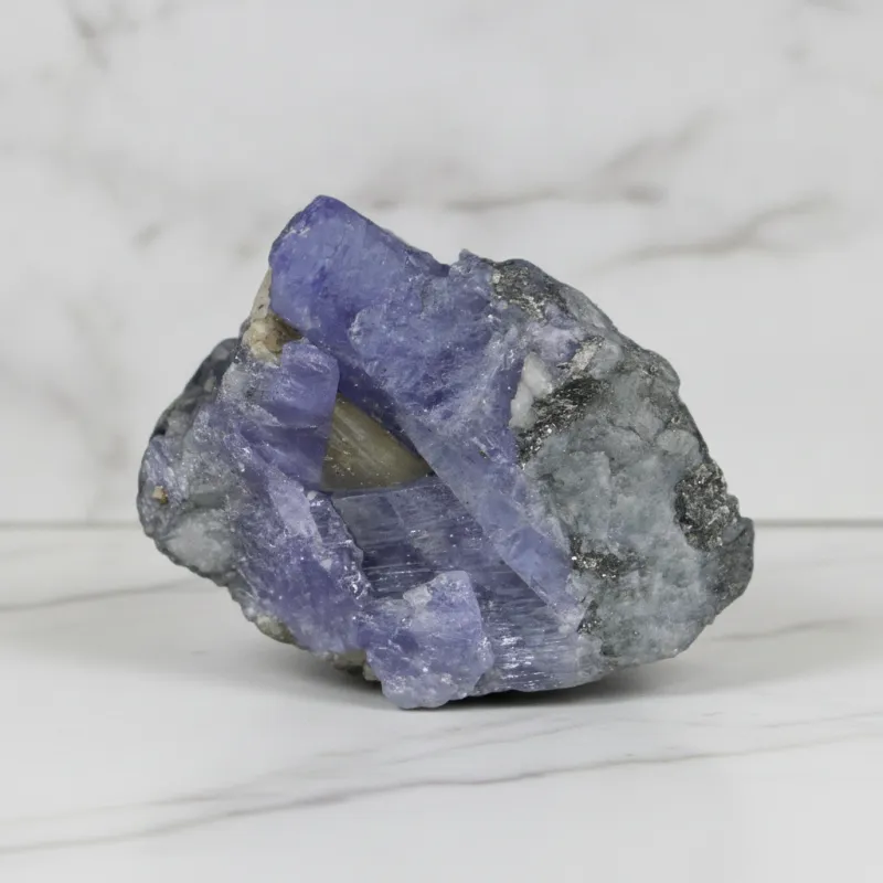 Tansanit violettblau – ca. 20 x 10 mm #557 Tansanit violettblau – ca. 20 x 10 mm #557