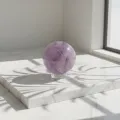 Amethyst Kugel – Ø ca. 35 mm (Helles Lavendelviolett) #477